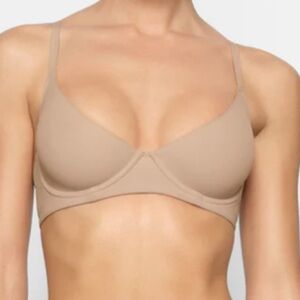 NWT SKIMS BRA 36C Sand color